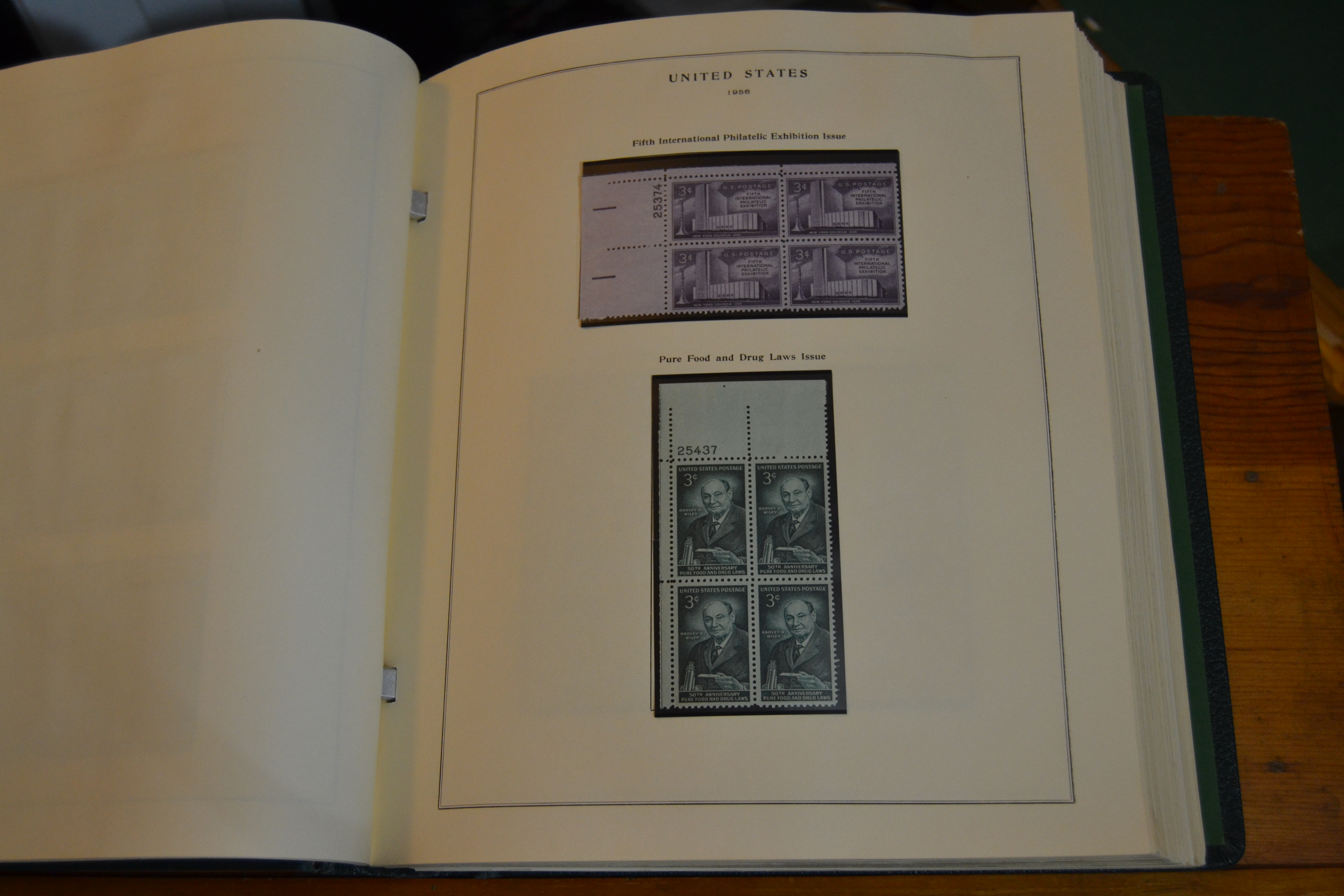 Plate Blocks 1950-70, page 33